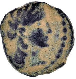 Nabataean Bronze coin of Petra, Aretas IV with Queen Huldu 9-40 AD (NabB132)
